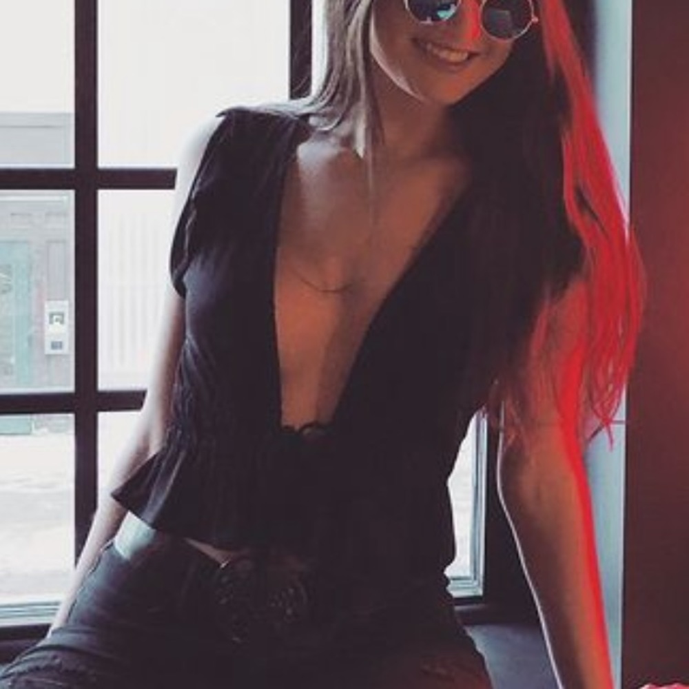 URBAN OUTFITTERS black low cut top